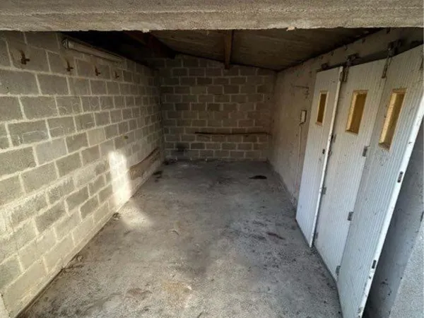 Stationnement Location Léré 50€