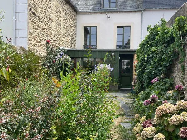 Maison atypique et confortable