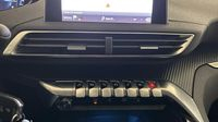 Peugeot 3008 1.5 BlueHDi 130ch E6.c Active Business S&S — photo 26