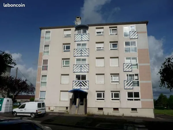 Appartement 4 pièces 77 m2 POLIGNY