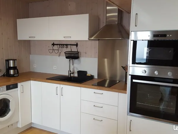 APPARTEMENT - T3 - LA ROCHELLE (Bail à l'année ou étudiant)