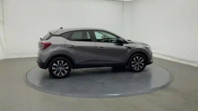 Renault Captur e-tech full hybrid 145 ch evolution — photo 6