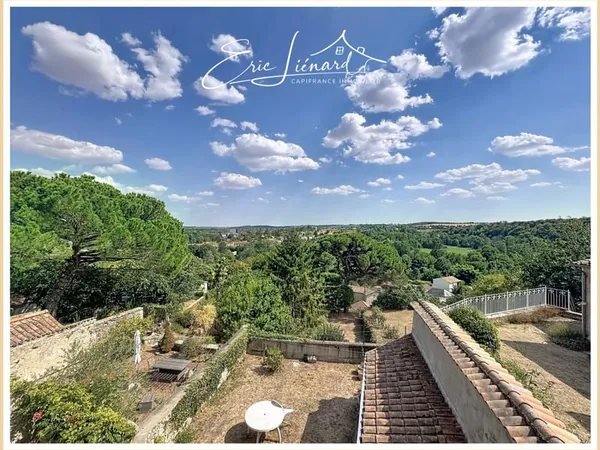 Maison à vendre 8 pièces SAINT MAIXENT L'ECOLE (79)