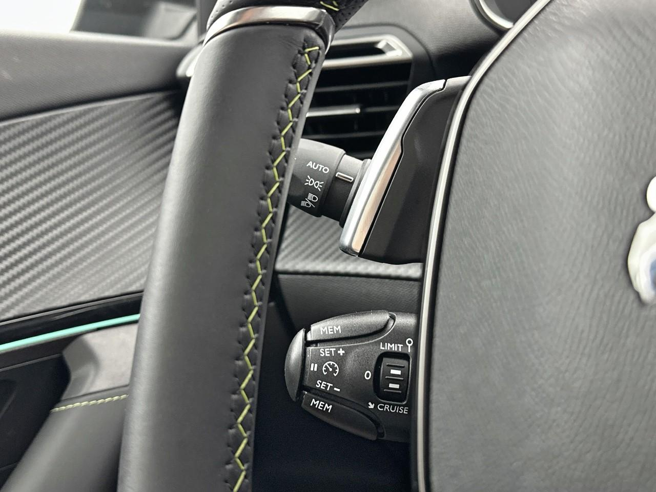 Peugeot 2008 puretech 130 s&s eat8 gt — photo 19