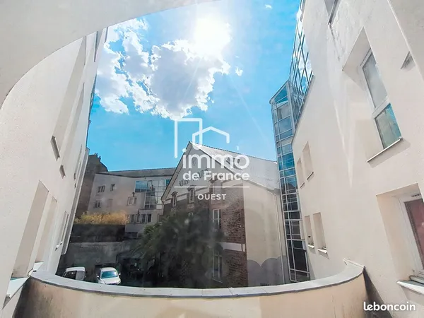 Studio 1 pièce 16 m²