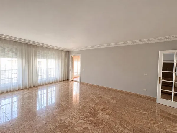 Victor Hugo Porte Dauphine Paris 16e - Appartement 3 pièces 87,3 m²