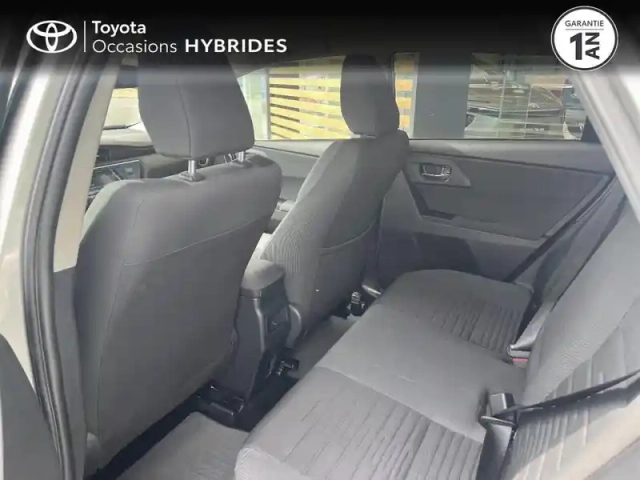 Toyota Auris 1.2 turbo 116ch design — photo 12