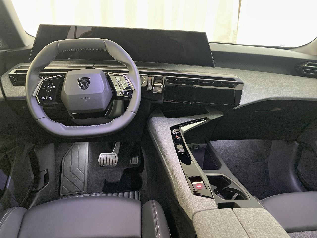 Peugeot 5008 hybrid 145 ch e-dcs6 allure — photo 8