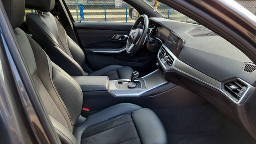 BMW Serie 3 Touring xDrive 30d 286 Mild Hybrid Steptronic8 - M Sport – 2022 – 100581 km – Hybride diesel – Boîte Automatique — photo 29