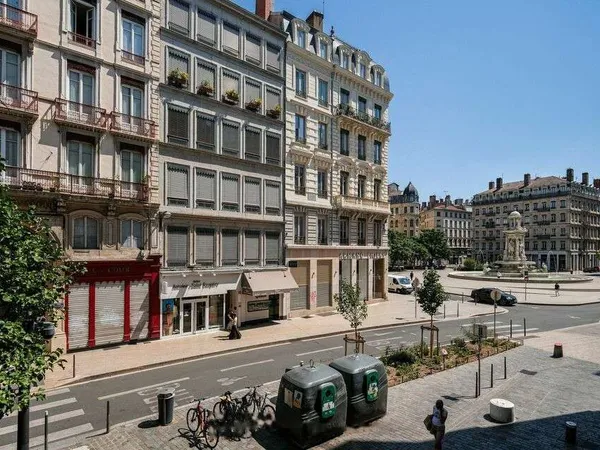 LYON 2 - BUREAUX à louer