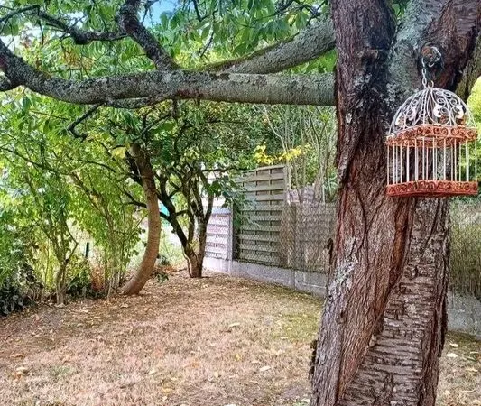 Maison 6 pièces 483 m²