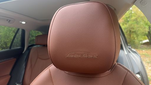 Skoda Superb Combi 1.5 TSI 150 mHEV DSG7 - Laurin & Klement – 2024 – 43063 km – Hybride essence – Boîte Automatique — photo 5