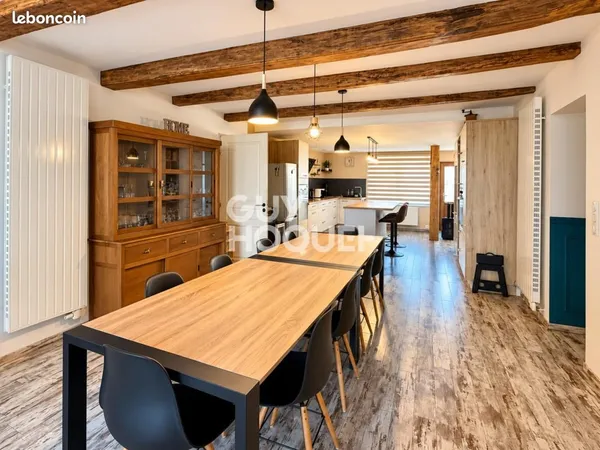 Maison 4 pièces 180 m²