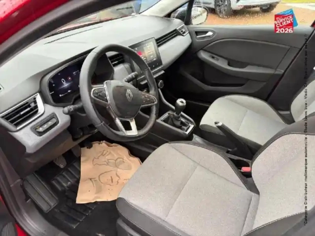 Renault Clio 1.5 blue dci 100ch evolution - 24 — photo 15