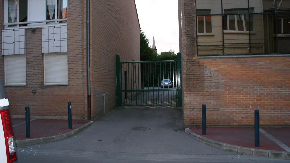Photo 2