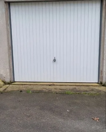 Garage box 14.5 m² square de Swansea