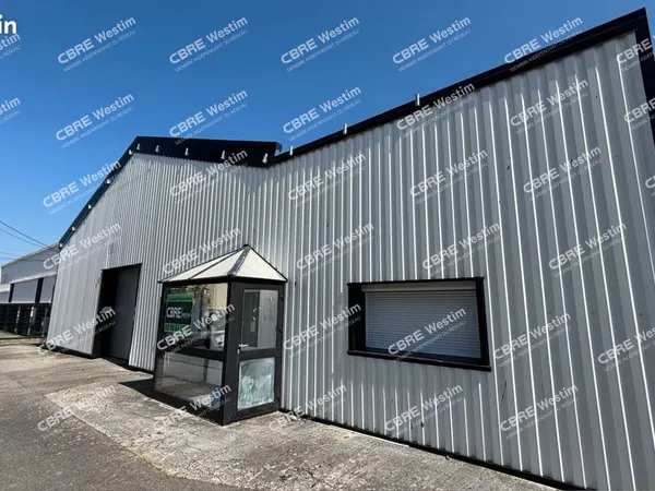 Local 305 m² BREST