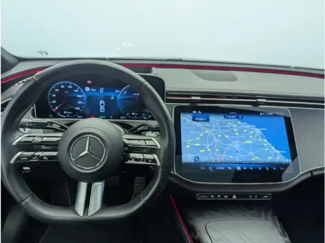 Mercedes Classe E berline 300 de hybrid eq amg line — photo 9