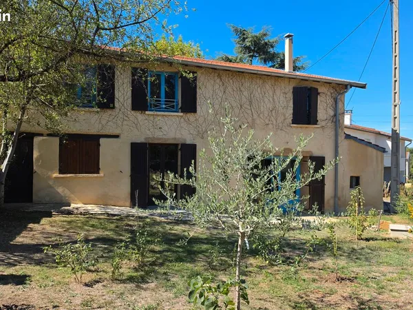 Francheville Findez - Corps de ferme du XIXe siècle sur 1680 m² de terrain