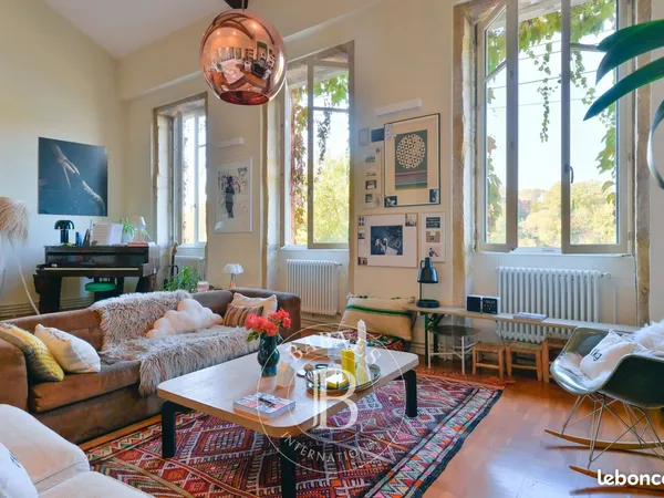 Duplex 6 pièces 187 m²