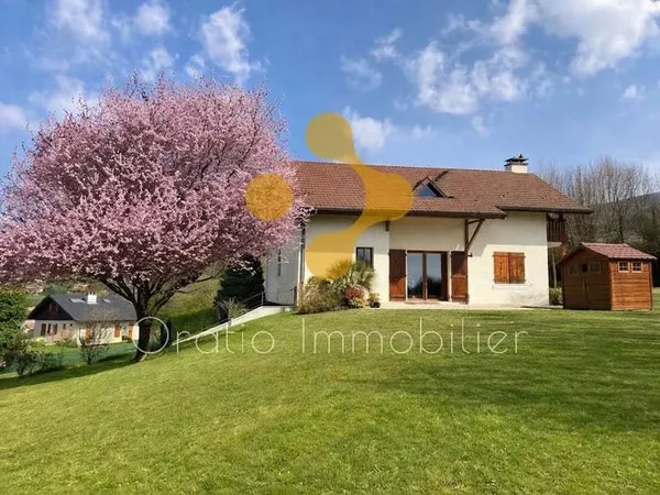 Maison 6 pièces 161 m²