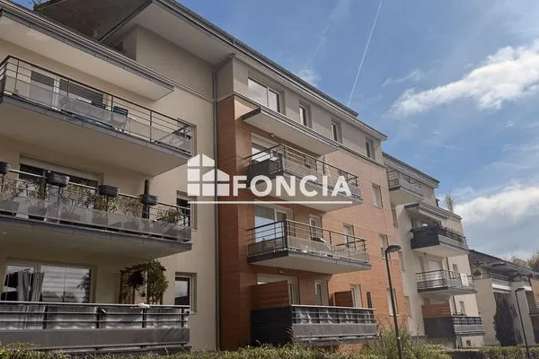 Studio 1 pièce 32 m²