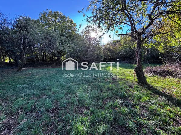 Terrain à bâtir de 1250 m² - Ramasse