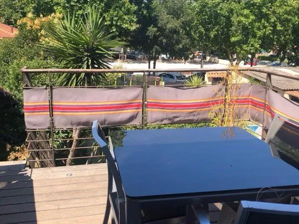 Location meublée les routes 100m2 terrasse et Jardin