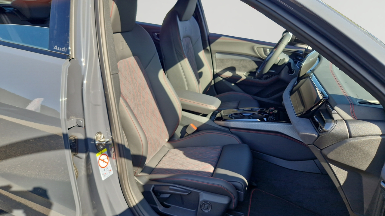 Audi A5 e-hybrid 299 ch S tronic 7 Quattro — photo 22