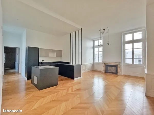 Appartement 4 pièces 105 m²