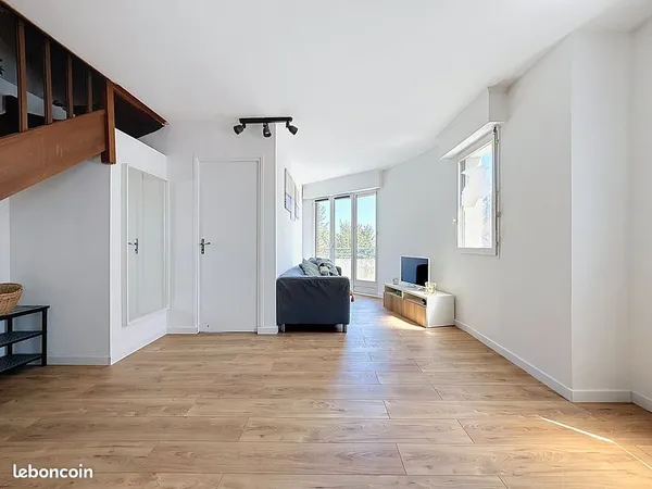 Duplex 5 pièces 83 m²