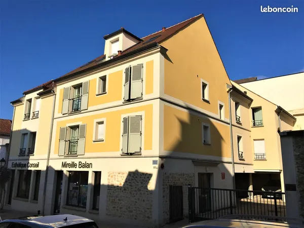 Appartement 3 pièces - Rue de Paris - 64 m²