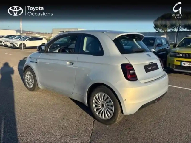 Fiat 500 e 95ch collezione my25 — photo 2