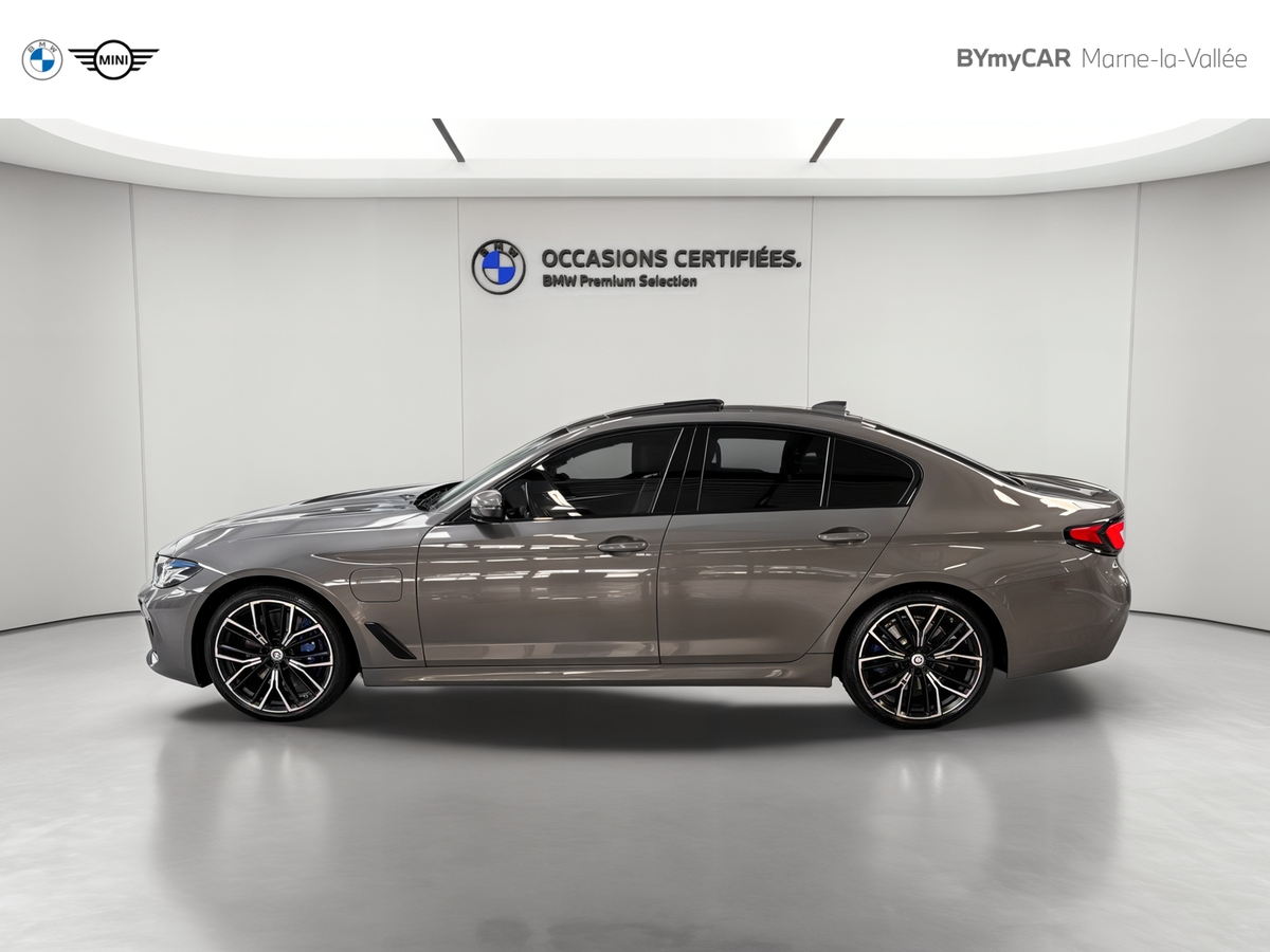 BMW 545e TwinPower Turbo xDrive 394 ch BVA8 — photo 2