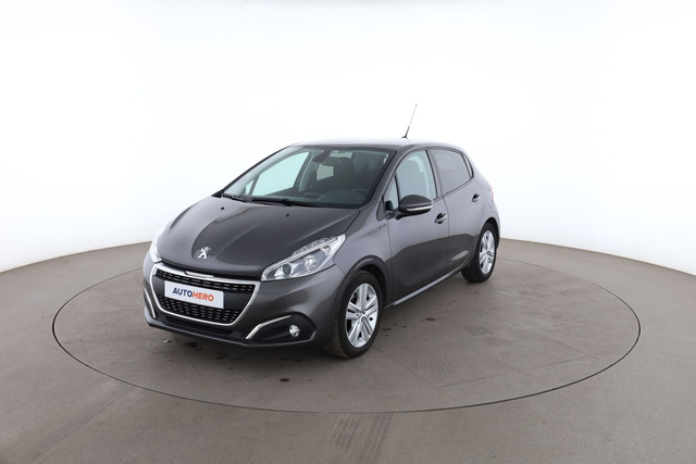 Peugeot 208 1.2 PureTech Signature