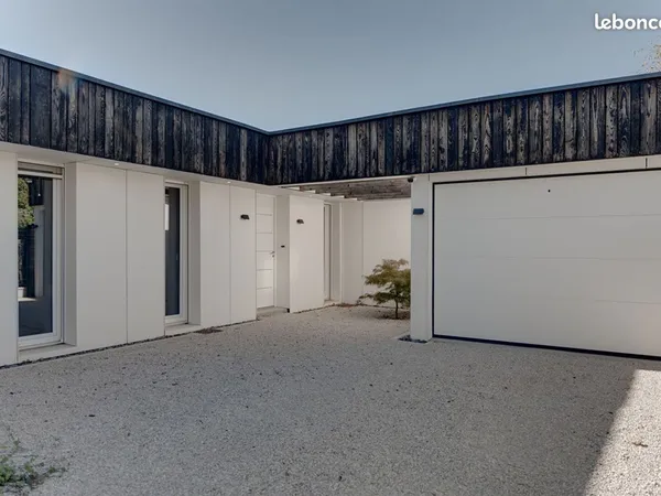 Maison 6 pièces 109 m²