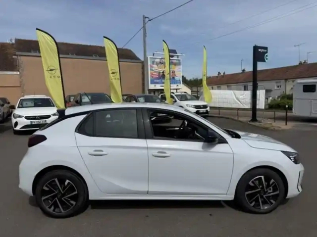 Opel Corsa 1.2 turbo 100ch gs — photo 4