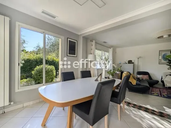 Villa 5 pièces 102 m²