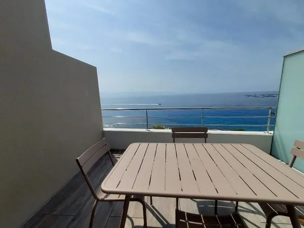 T2 Récent 39m² route des Sanguinaires Ajaccio vue mer