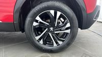 Peugeot 2008 1.2 PureTech 130ch S&S GT EAT8 — photo 11