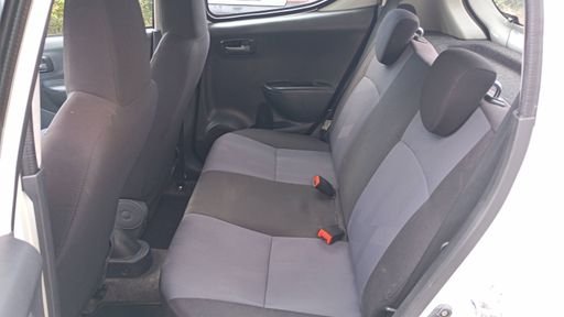 Suzuki Alto 1.0 68 - . – 2014 – 88846 km – Essence – Boîte Manuelle — photo 32