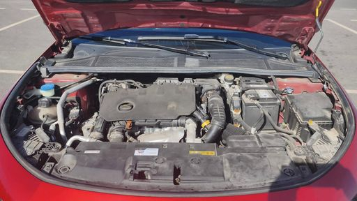 Peugeot 308 1.5 BlueHDi 130 EAT8 - Allure Pack – 2021 – 83023 km – Diesel – Boîte Automatique — photo 25