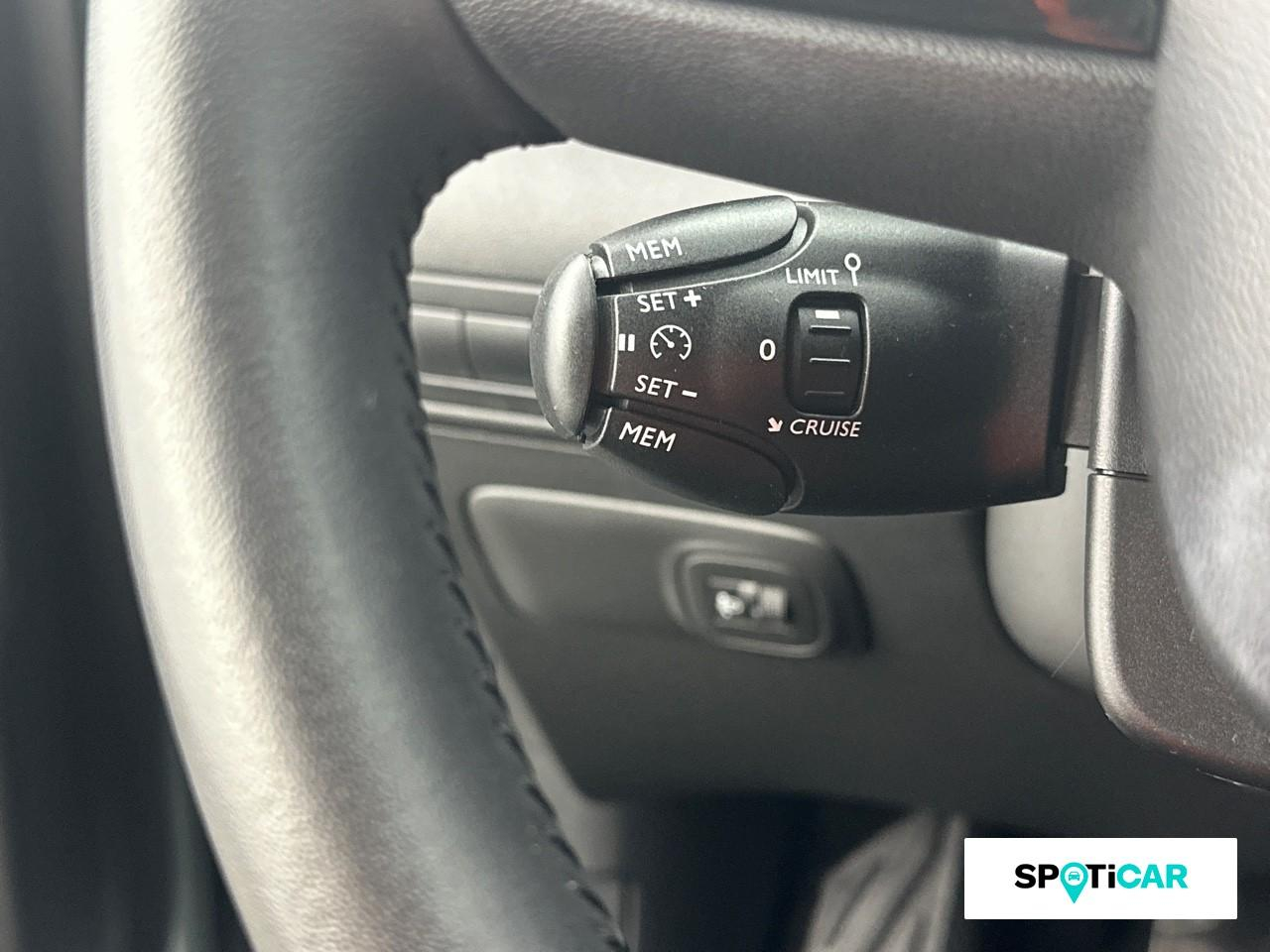 Citroën C3 Aircross puretech 110ch s&s shine — photo 17