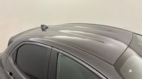 Toyota Yaris 116h Design 5p MY22 — photo 22