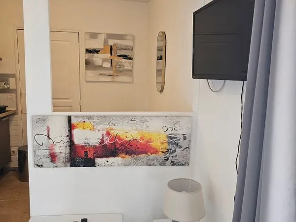 Studio à l'année