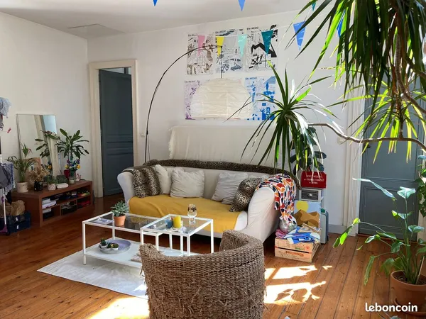 Colocation Bordeaux centre - Chambre disponible dès maintenant