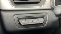 Renault Captur 1.0 TCe 90ch Techno — photo 28