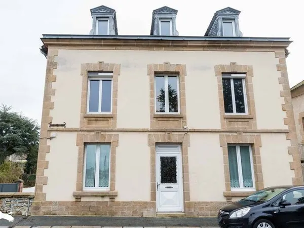 Maison 6 pièces 216 m²