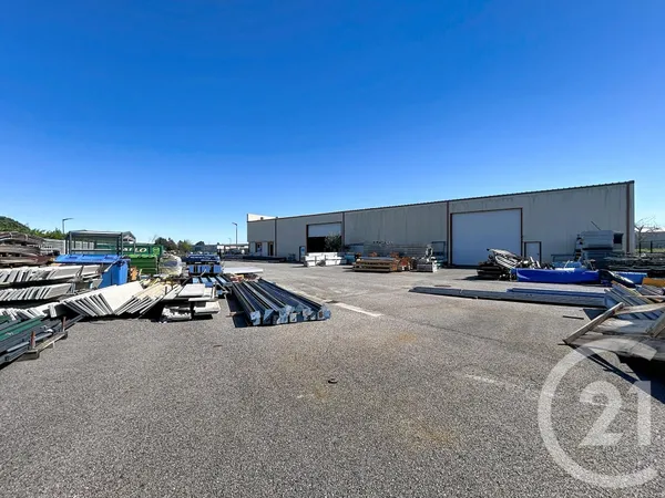 Immeuble 900 m²