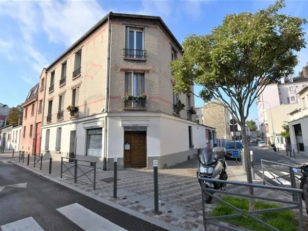 Bureaux 63 m²